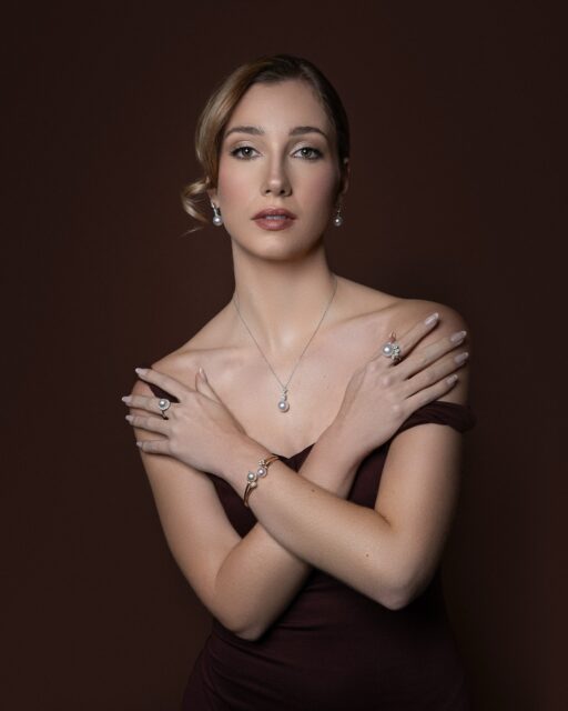 Aminoff London has been at the forefront of fine pearl jewellery manufacturing in the United Kingdom since 1972, making us the country’s oldest established specialist in this field. From classic pearl strands to contemporary pearl and diamond designs, our collections are complemented by a complete after-sales and support service.
Our services include bespoke commissions, repairs, pearl re-stringing, pearl matching, consignment, valuations, and digital media assistance to help our retail partners present our collections to their customers. Visits to our Hatton Garden office and workshop can be arranged to compare and understand pearl qualities from AA to AAA in a professional and informative setting.
Our latest collections are updated regularly and are available to browse online at www.aminofflondon.com.
#AminoffLondon #FineJewellery #PearlJewellery #HattonGarden #LuxuryPearls #BritishCraftsmanship #AkoyaPearls #SouthSeaPearls #TahitianPearls #PearlExperts #JewelleryManufacturer #PearlStringing #BespokeJewellery #JewelleryValuations #CulturedPearls #MadeInLondon #FinePearls #LuxuryJewels #JewelleryDesign #PearlSpecialist