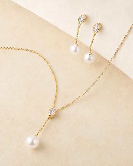 Introducing the Bezel Collection by Aminoff London.
 
Developed through an extensive process of design, refinement and testing, each piece combines carefully selected materials with lasting quality, functionality and value.
 
Featuring 0.40cts of marquise-cut diamonds in the earrings and a 0.20ct diamond in the pendant, finished with luminous white pearls in 18ct yellow gold.
 
Contact us to find your closest Aminoff London stockist.
 
#AminoffLondon #BezelCollection #NaturalDiamonds #18ctGold #LuxuryJewellery